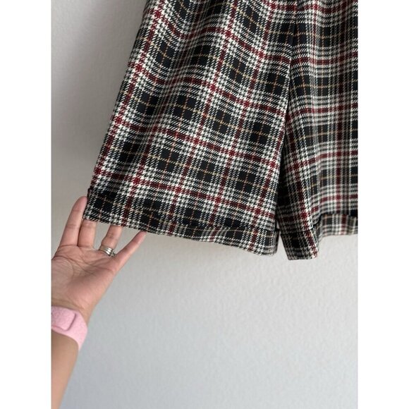 Vintage Talbots Size 10 100% Wool Plaid High Waisted Pleated Shorts Academia - Picture 3 of 16